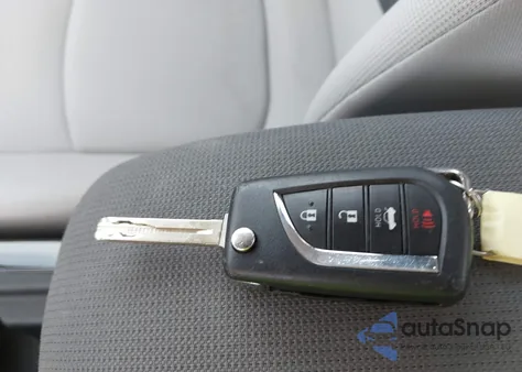 2021 Toyota Corolla Le from USA, damaged, VIN 5YFEPMAE9MP258578